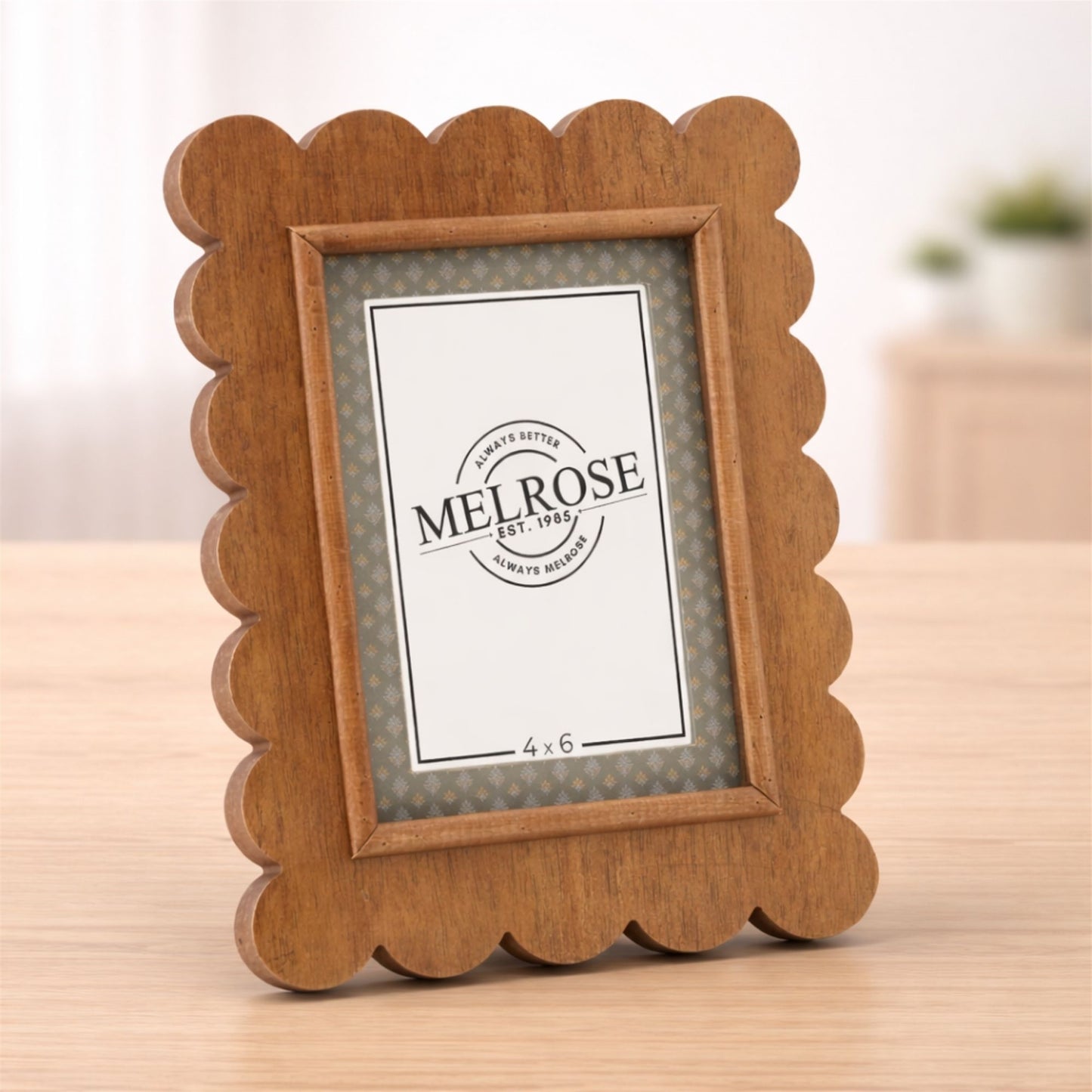 Scalloped Wood 4x6 Photo Frame 10"H alternate view 3