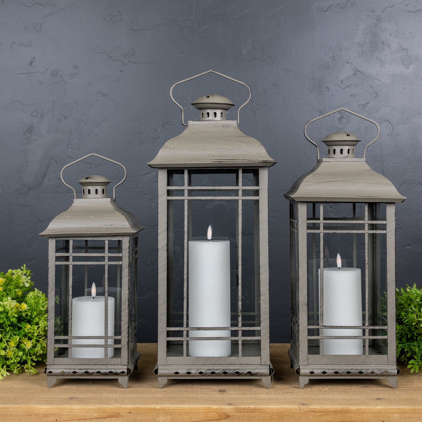 Traditional Brown Metal Lantern (Set of 3) alternate view 2