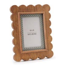 Scalloped Wood 4x6 Photo Frame 10"H