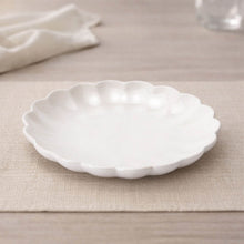 White Scalloped Stoneware Dinner Plate (Set of 2) alternate view 2