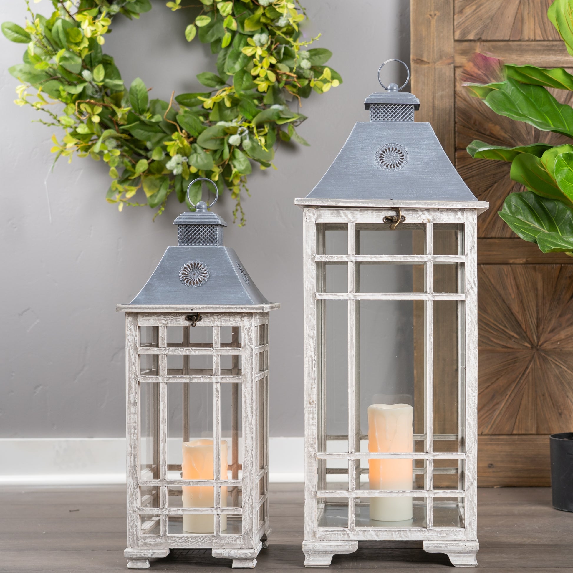 Traditional Farmhouse Lantern with Metal Lid (Set of 2) alternate view 2