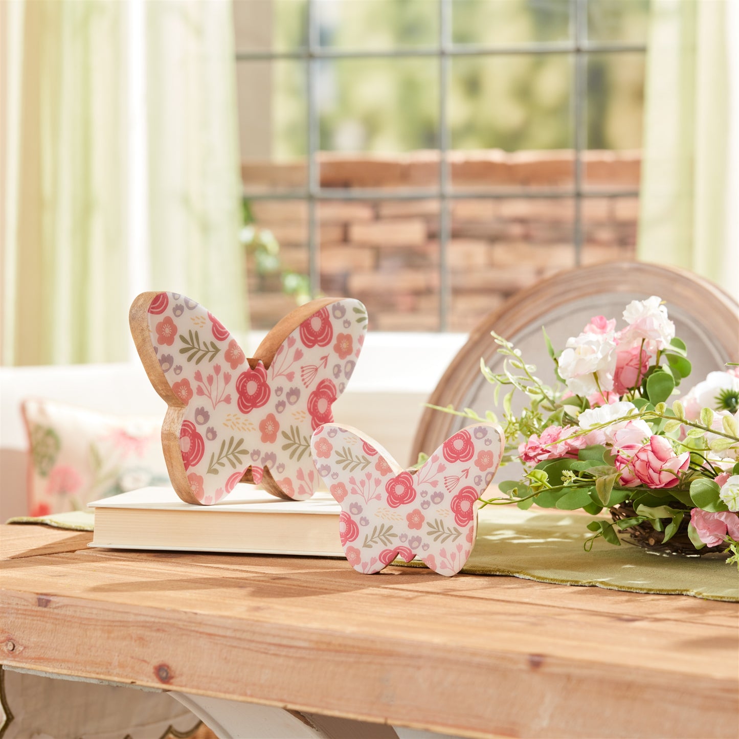 Wood Floral Patterned Butterfly Decor (Set of 2) alternate view 2