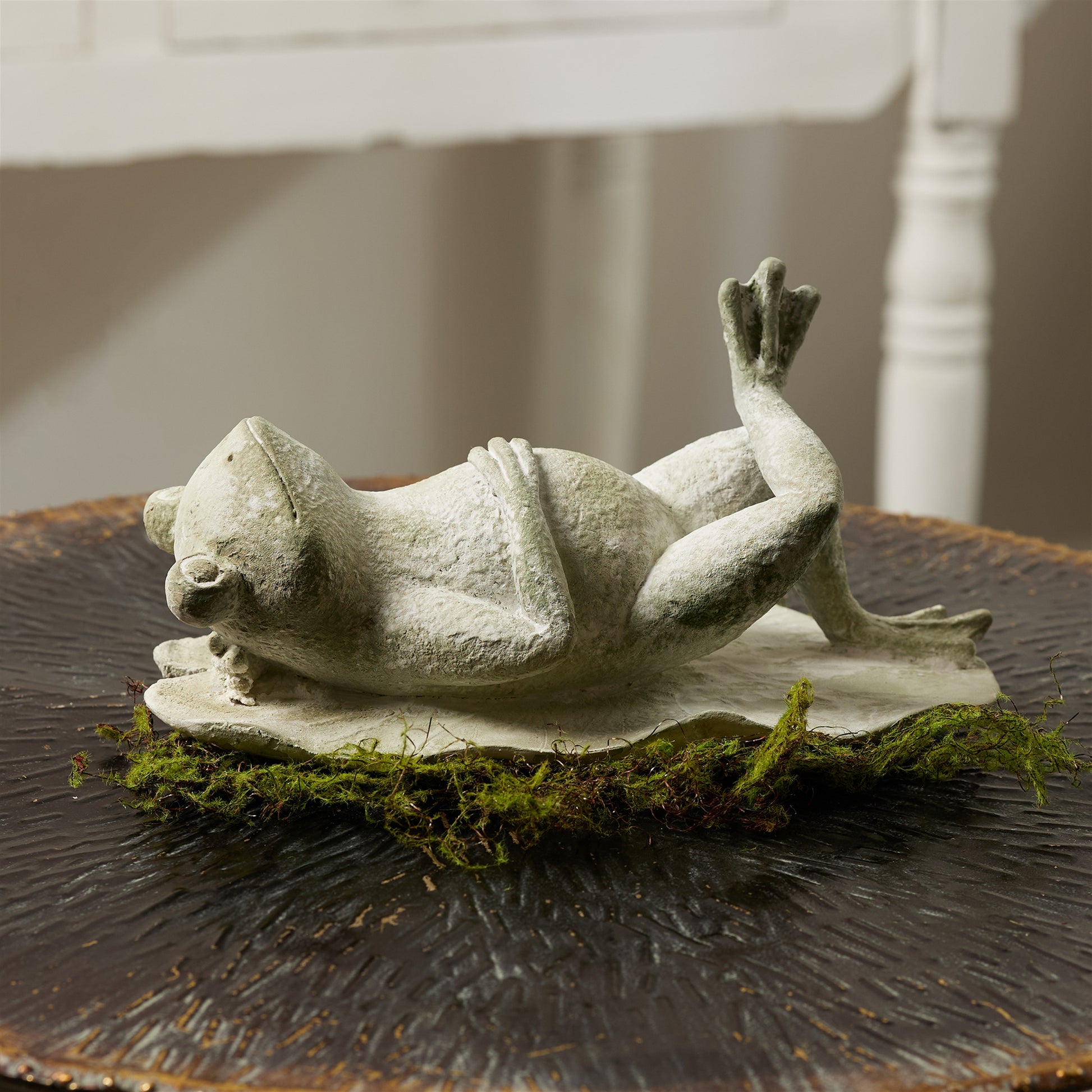 Laying Frog Figurine (Set of 4) alternate view 2