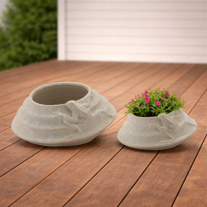 Round Porcelain Planter with Frog (Set of 2) alternate view 2